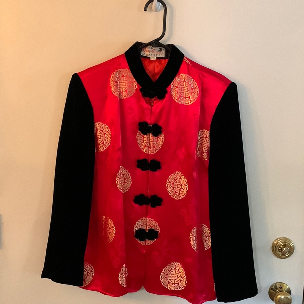 Beautiful silk and velvet jacket.